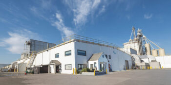 Perfection-Pet-Foods-Facility-Exterior